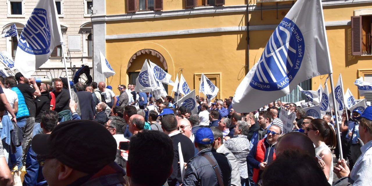 AWP. Agcai : “Il vicepremier Di Maio prende in giro gli italiani”